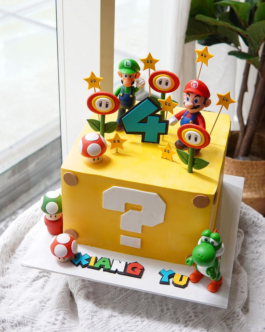 Mario with Friends Cube Cake