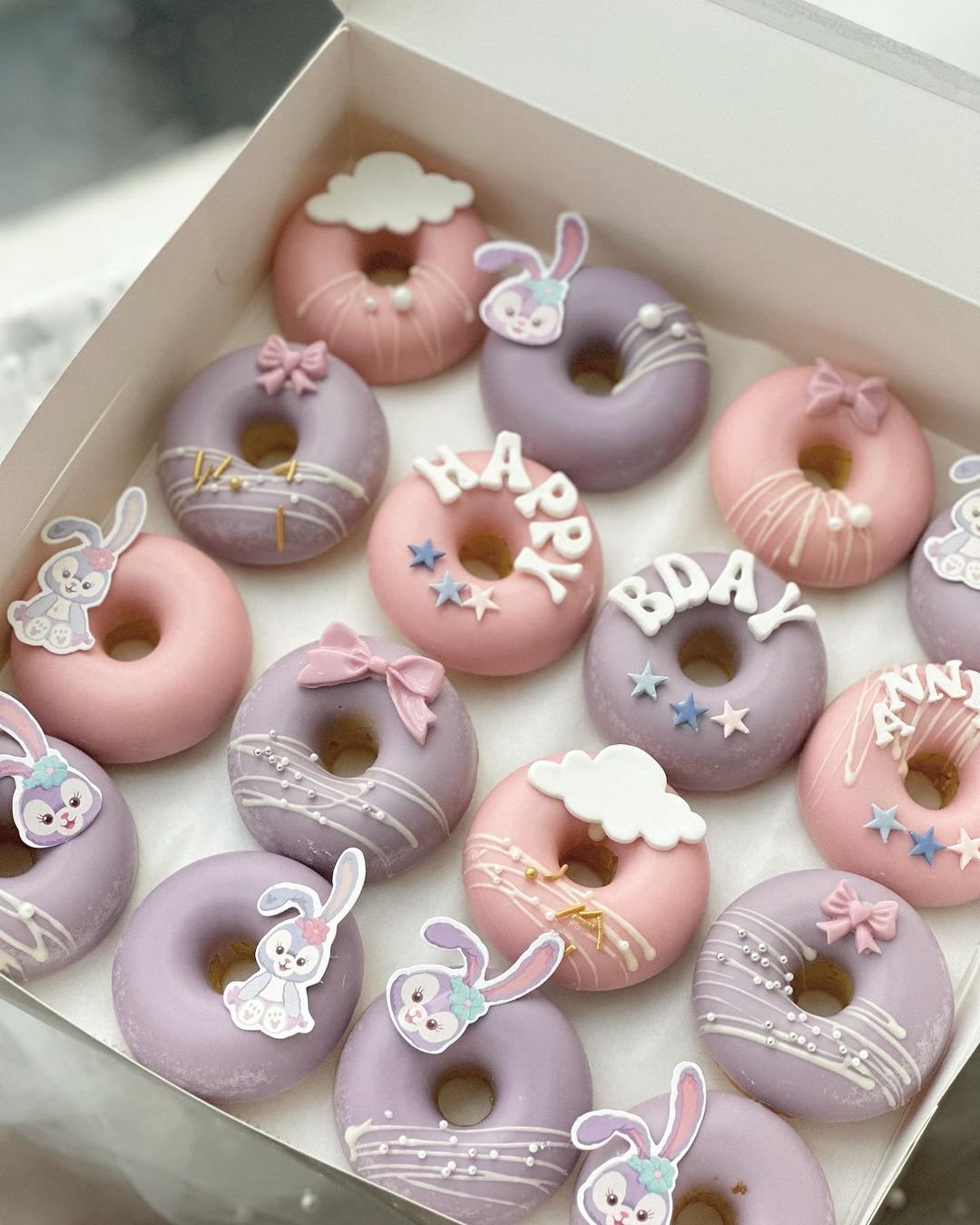 Stellar Theme Donut Design 12pcs