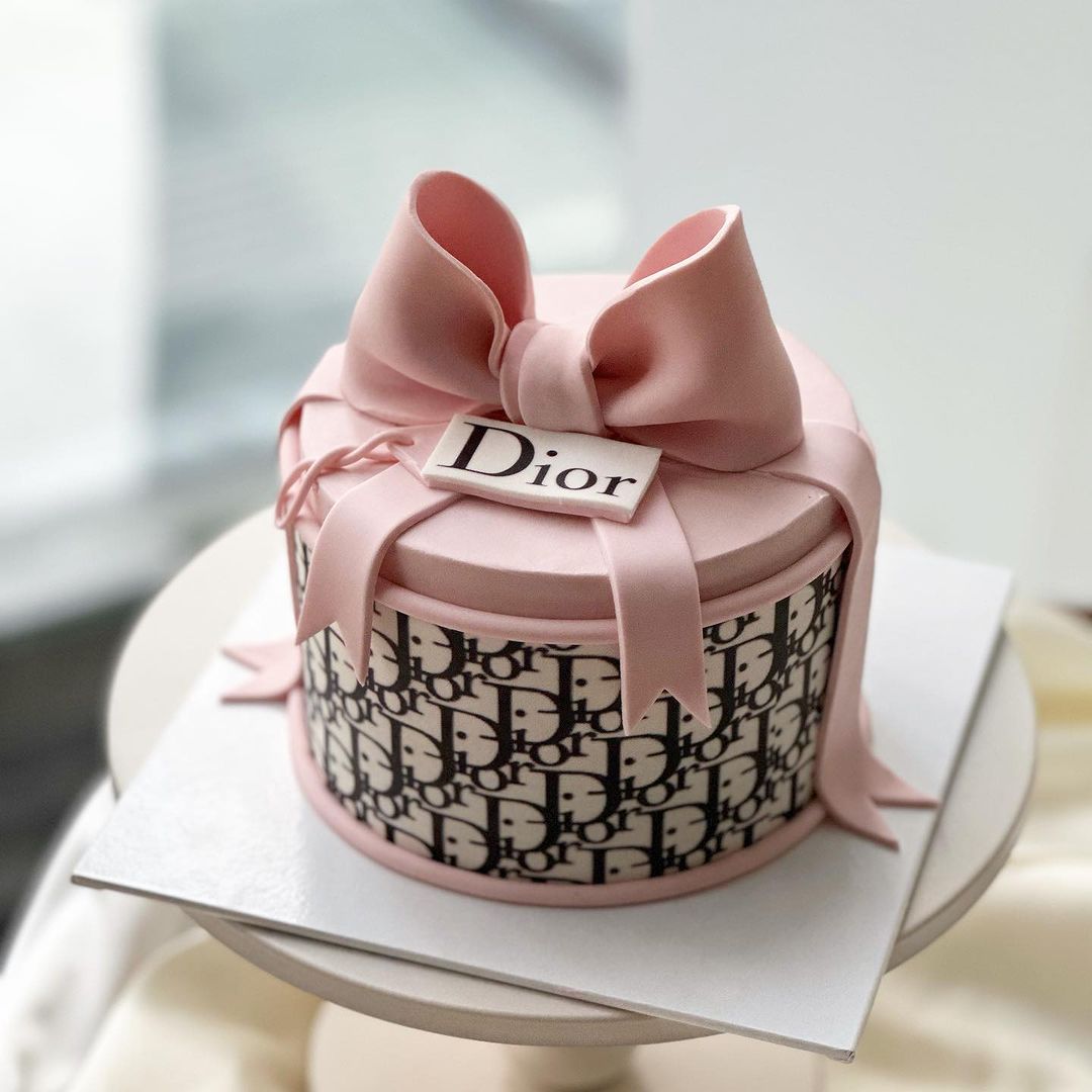 Dior Fondant Customise Cake