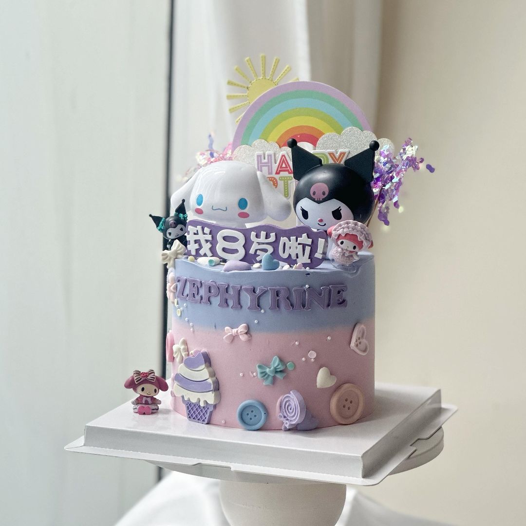 Kuromi & Cinnamonroll Design Customise Cake